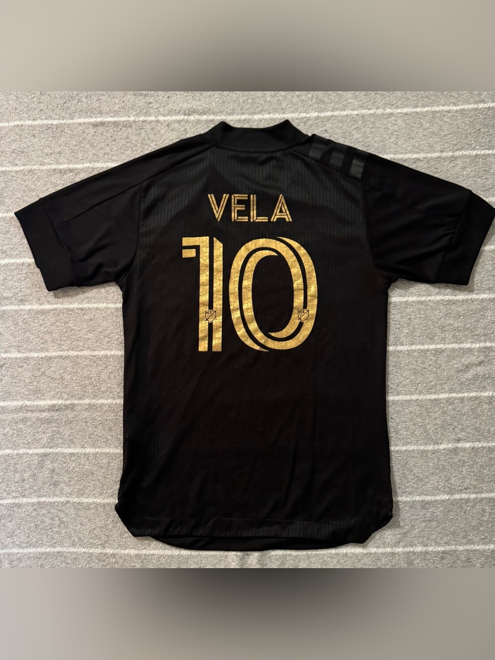 adidas Black and Gold YOUTUBE Tv Soccer Jersey - Picture 2 of 2